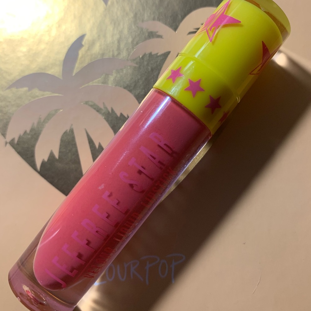 LE Summer 2016 Watermelon Soda Lipstick